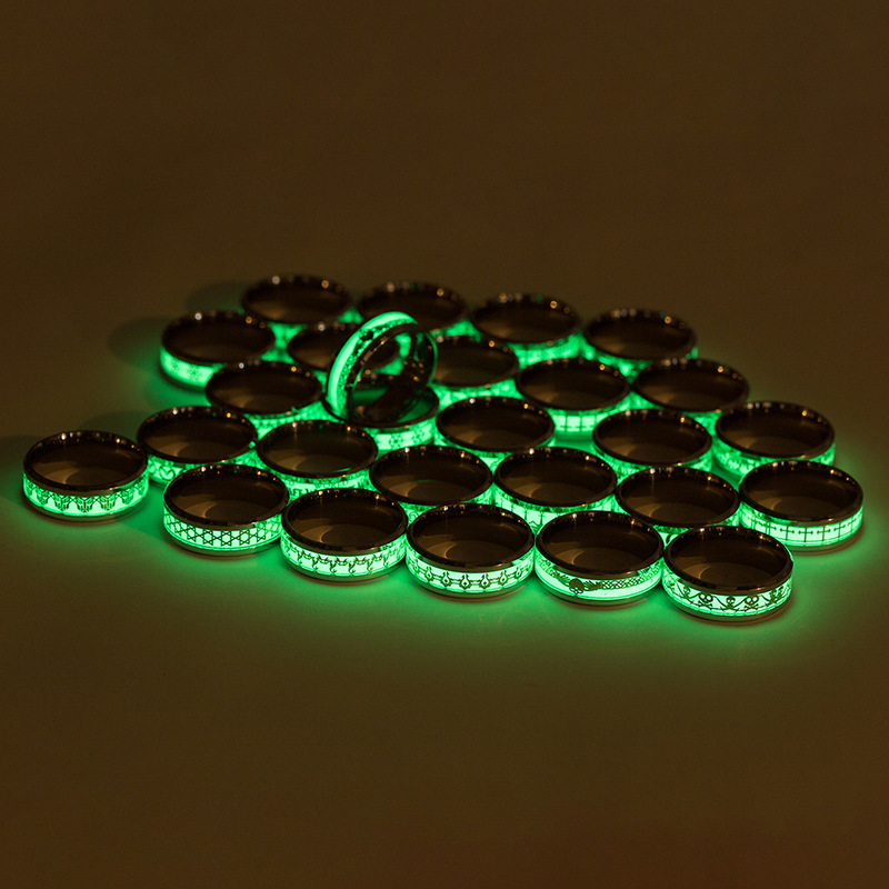 Glow-in-the-dark rings for men and women glow with luminous ornaments_voghion.com