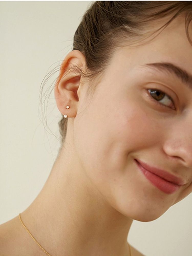 Orecchini pendenti in zircone con design di nicchia, temperamento, stile retrò freddo, due orecchini da indossare per le donne_voghion.com