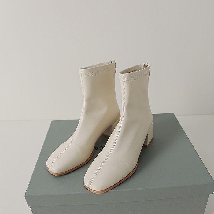 Comfortable Korean Oni Soft Minimalist Chunky Heel Booties_voghion.com