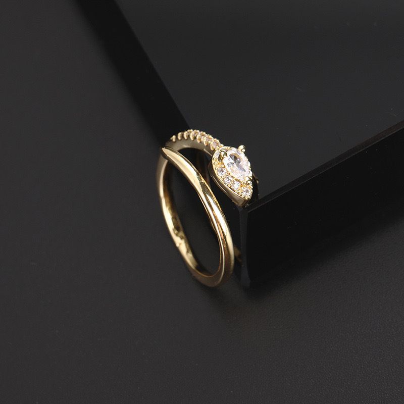 Unique Year Zircon Snake Twining Inlaid With Diamonds Snake-Shaped Open Ring_voghion.com