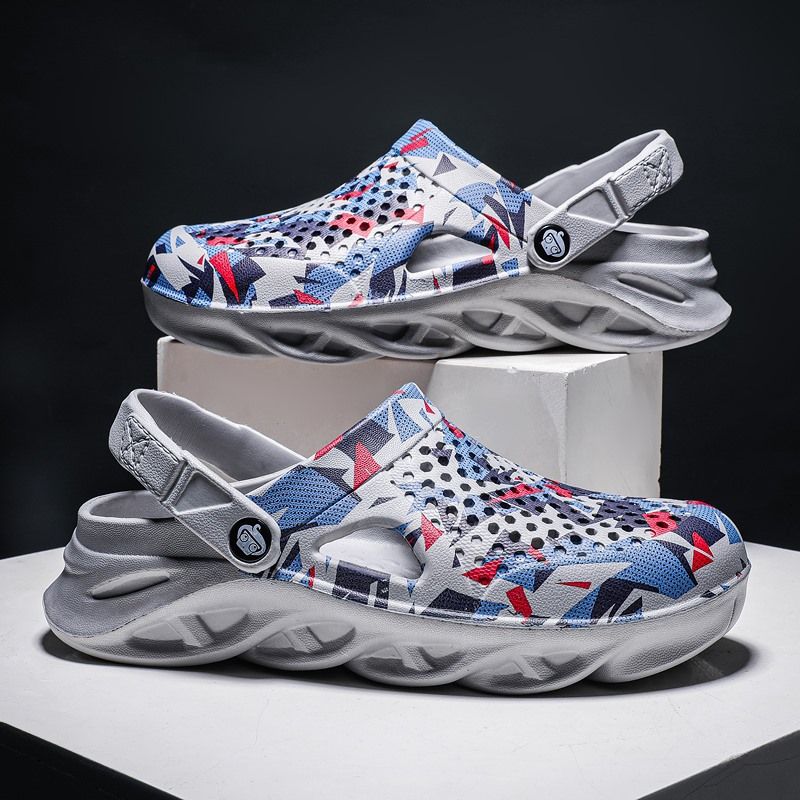 Household Semi Trailer Outdoor Camouflage Knife Sole Slippers, Beach Men's Hole Shoes, Versatile And Breathable One Line_voghion.com