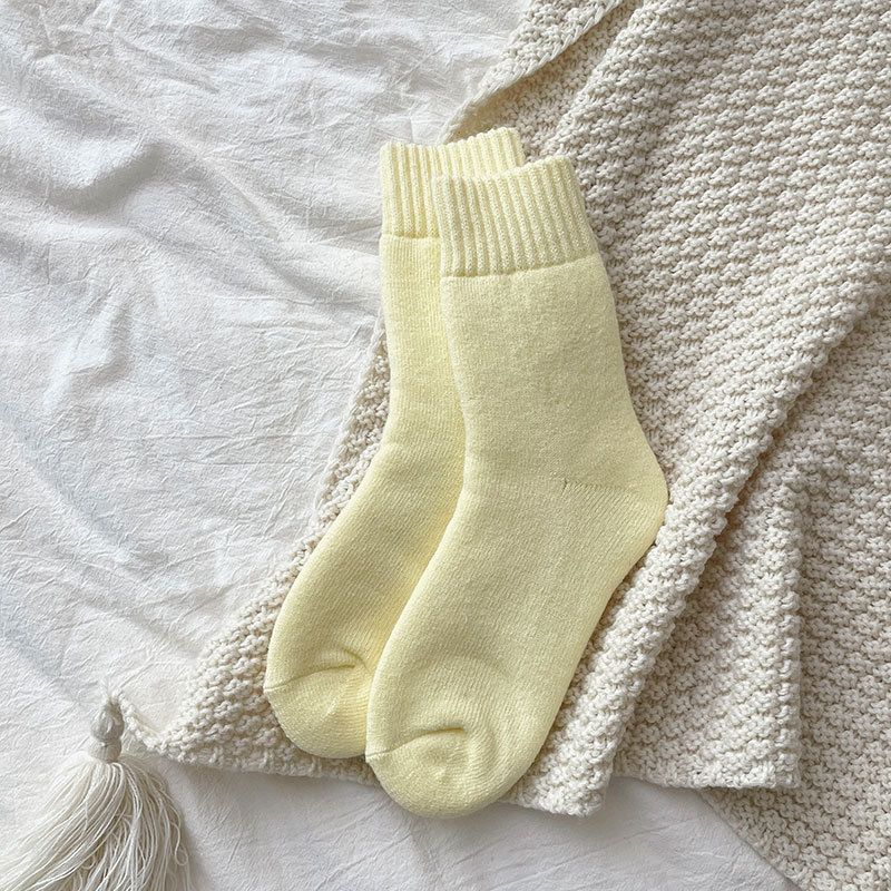 New winter socks for women, thickened brushed warm socks, mid tube socks, ladies' confinement socks, floor towel socks, mid tube socks_voghion.com