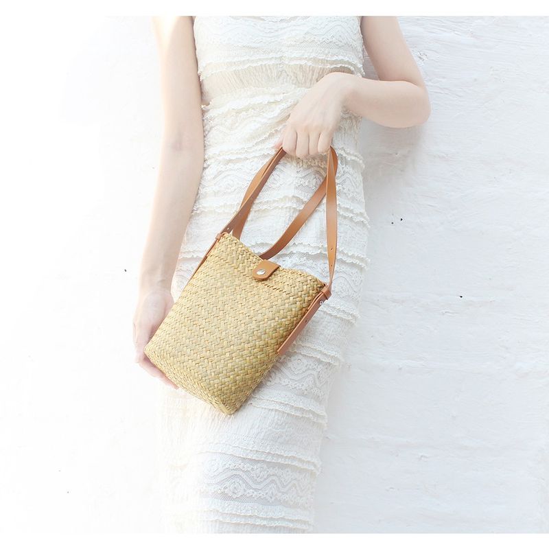 Straw - Woven Hand - Knitted Cross - Body Bag, A Niche And Versatile Shoulder - Carried Coin Purse, Raffia Mobile Phone Bag For Beach Vacations, Women_voghion.com