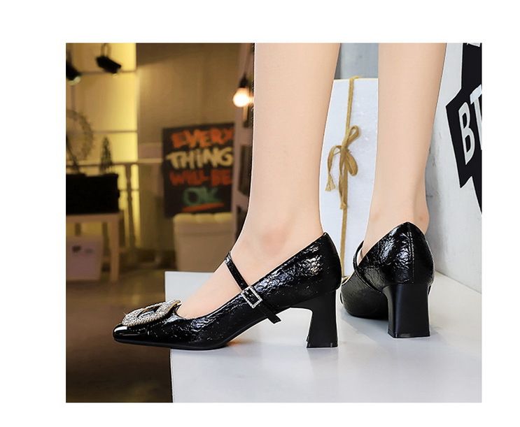 5298-K32 Scarpe da banchetto da donna con tacco medio grosso, punta quadrata, cinturino con fibbia in metallo con diamanti e bocca leggera, con blocchi di colore_voghion.com