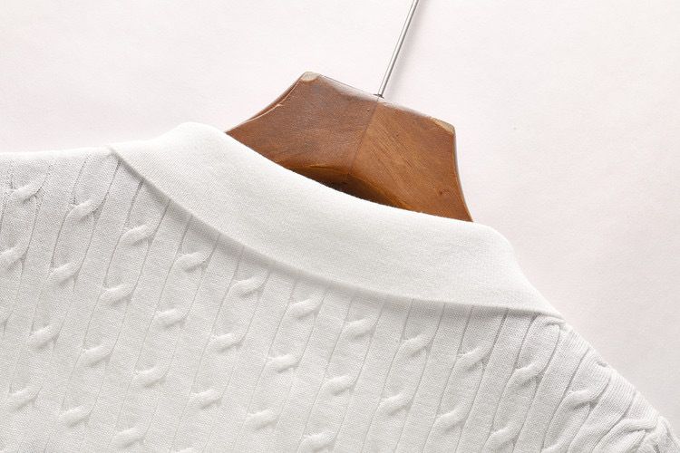 Design sense Summer new style straight shoulder knitting top thin embroidery teddy bear Fried Dough Twists polo shirt_voghion.com
