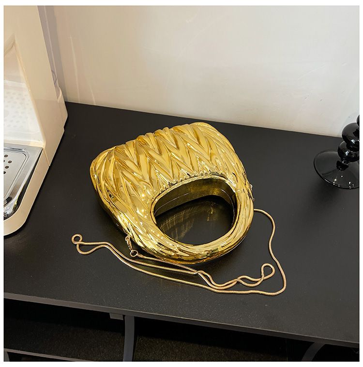 Women's Clutches Bags Acrylic Bag, Fashionable Pleated Cloud Bag, Versatile, Light Luxury And Personalized Party Bag_voghion.com