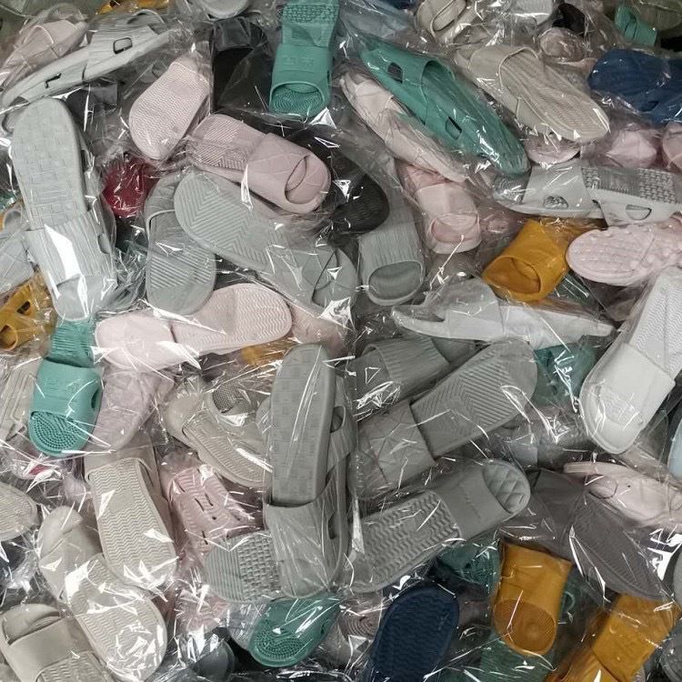 Ciabatte varie per uomo e donna, pantofole da casa, sandali estivi in PVC a prezzi speciali_voghion.com