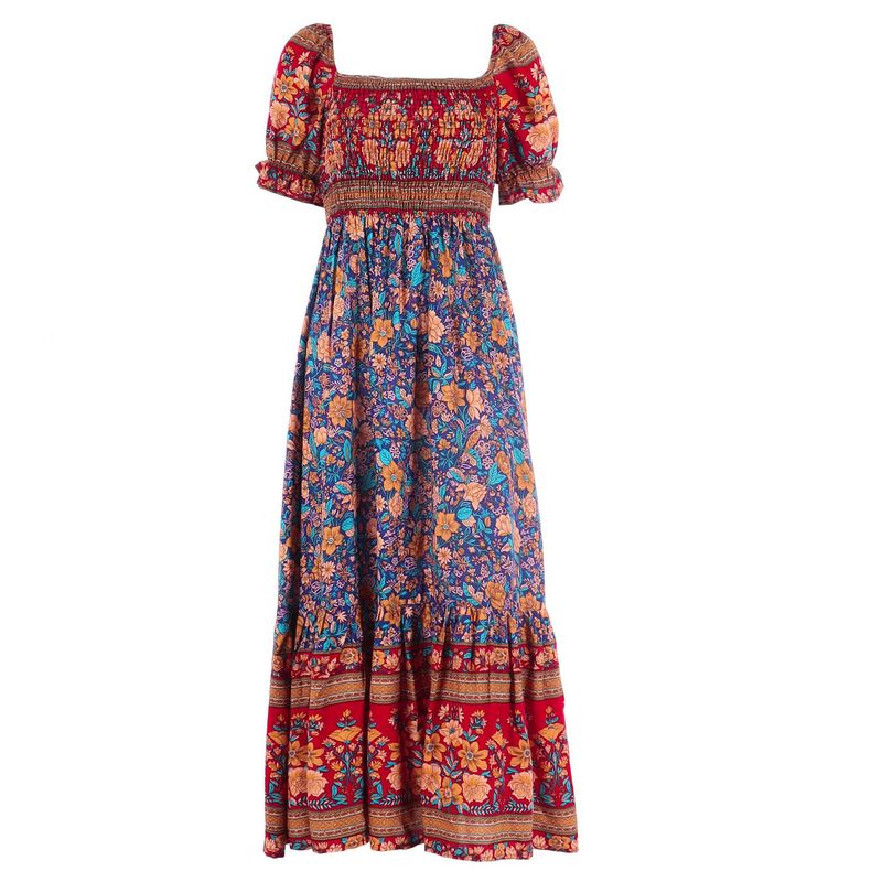 K Bohemian-Strandkleid mit schulterfreien Puffärmeln und Midi-Länge. Kein Hut oder andere Accessoires._voghion.com
