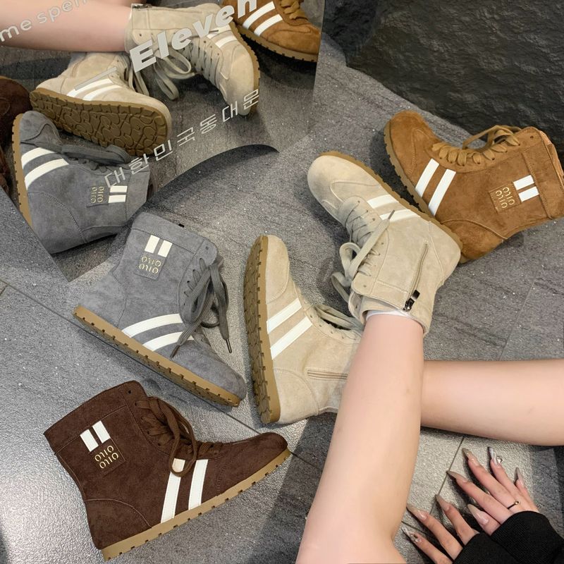 Damen-Boxstiefel, hoch geschnitten, flache Box-Sneakers für Damen, 2025, neue runde Zehenpartie, vielseitige Freizeitschuhe mit verstecktem Keilabsatz, Martin-Kurzstiefel_voghion.com