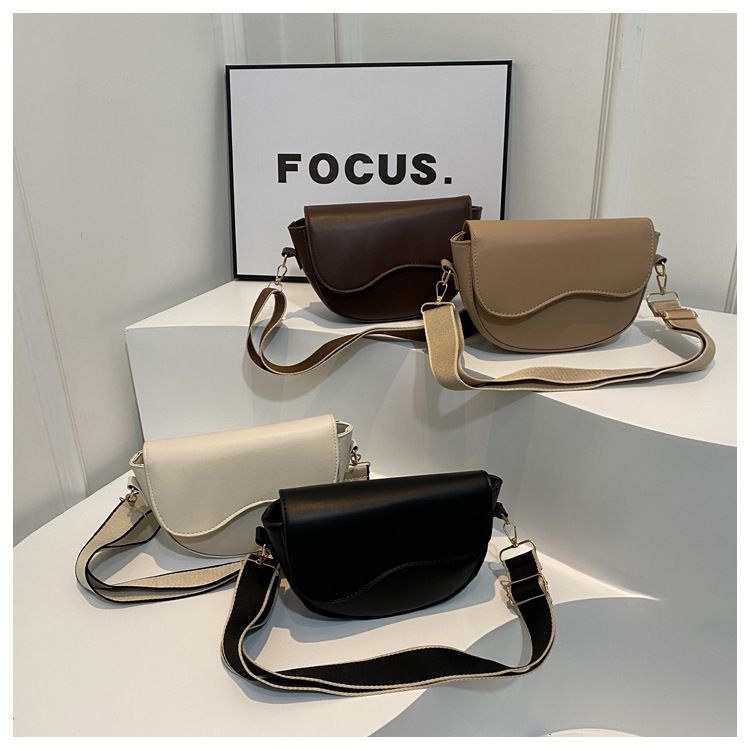 2024 Nuova edizione coreana da donna, borsa a tracolla con tracolla larga alla moda e personalizzata, modello semplice da sella_voghion.com