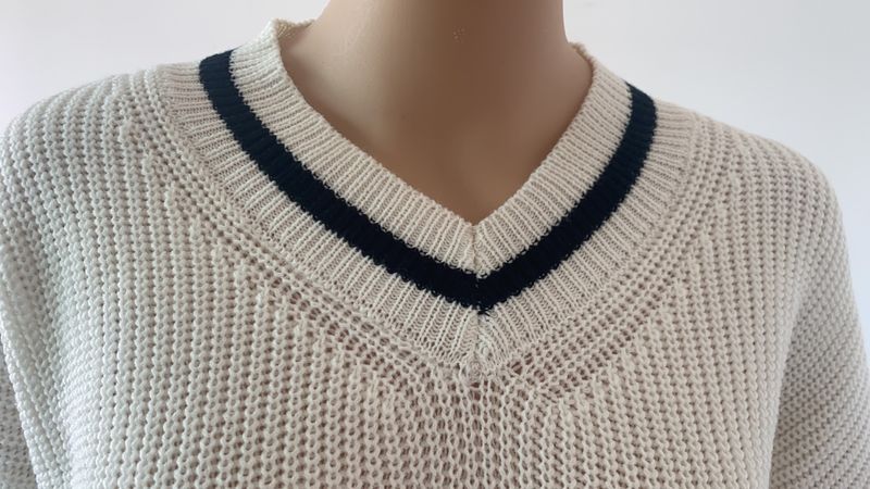 Pull oversize élégant à col en V et blocs de couleurs pour femme - Pull à manches longues en tricot acrylique doux_voghion.com