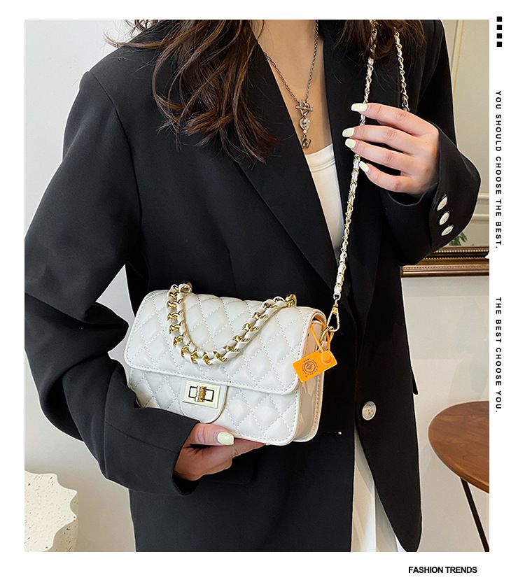 2024 Neue beliebte Umhängetasche Koreanische Ausgabe Einfache kleine quadratische Lingge Bestickte Fadenkette Umhängetasche für die Göttin_voghion.com