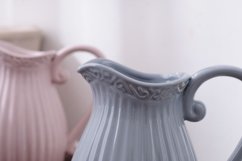 Elegant White Ceramic Flower Vase With Water Reservoir - Modern Minimalist Design For Home & Florist Wholesale (White, Blue, Gray, Pink)_voghion.com