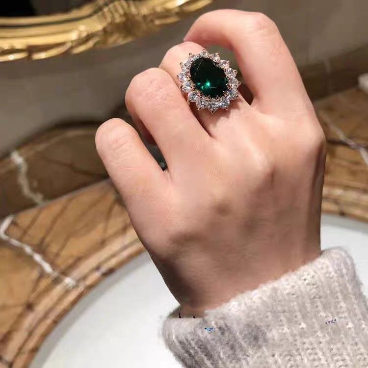 Daifei Style Blue Oversized Pigeon Egg Red Crystal Inlaid Index Finger Ring, Tanzanite Colored Women's Ring_voghion.com
