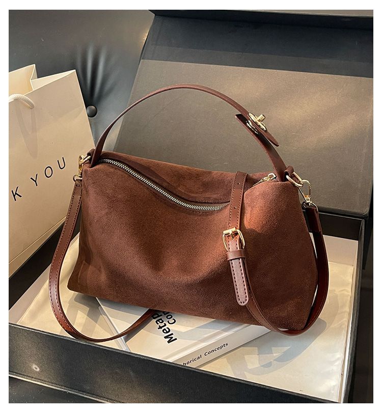 Sac à main mat, niche sous les bras pour femmes, nouveau sac fourre-tout à bandoulière simple d'hiver, sac à bandoulière en daim polyvalent_voghion.com
