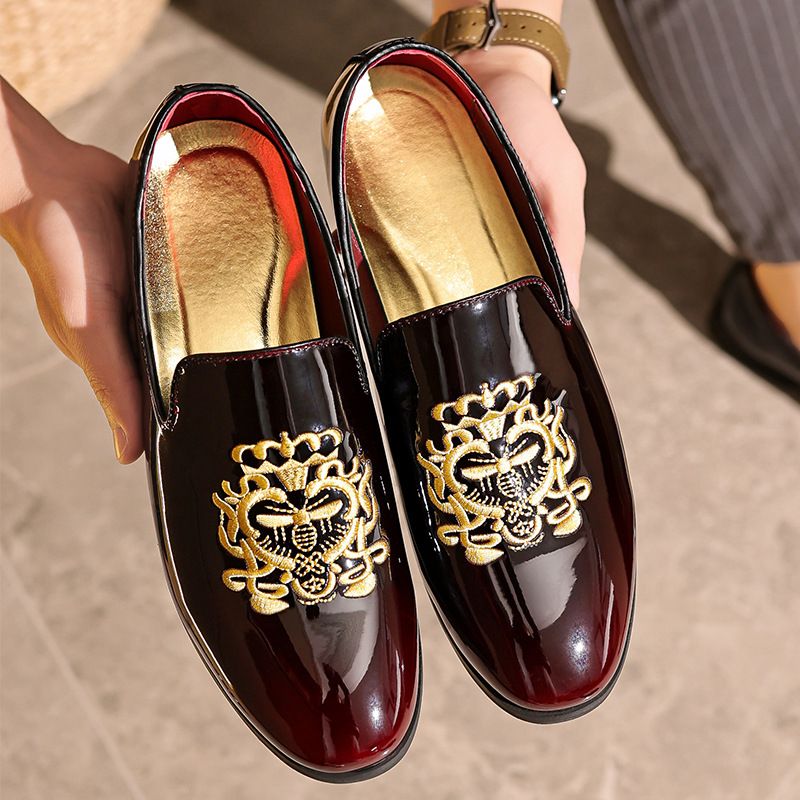 Leder-Loafer mit Stickerei, One-Foot-Business-Leder-Herrenschuhe, trendige High-End-, atmungsaktive und geruchsneutrale Füße_voghion.com