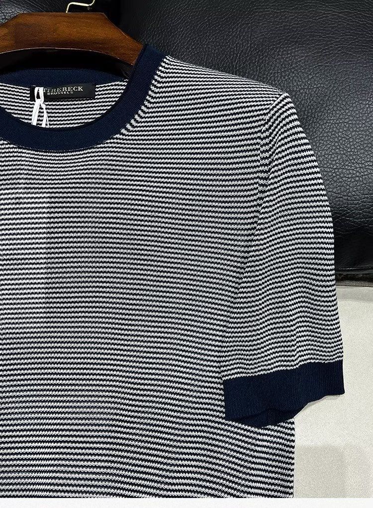 Herrenbekleidung lässiges Standard-T-Shirt Herren Sommer neue Mode Ins Trend Eis Seide Nadelstreifen gestrickt kurzärmelige Herrenoberteile_voghion.com