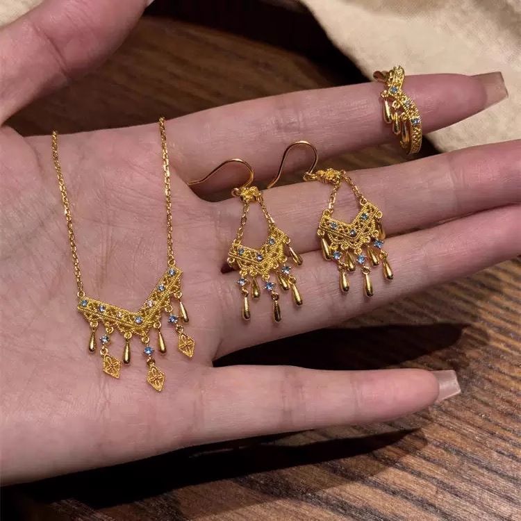 Light Luxury New Chinese Style Ancient Method Tassel Water Drop For Women Exquisite High-end Niche Personality Design_voghion.com