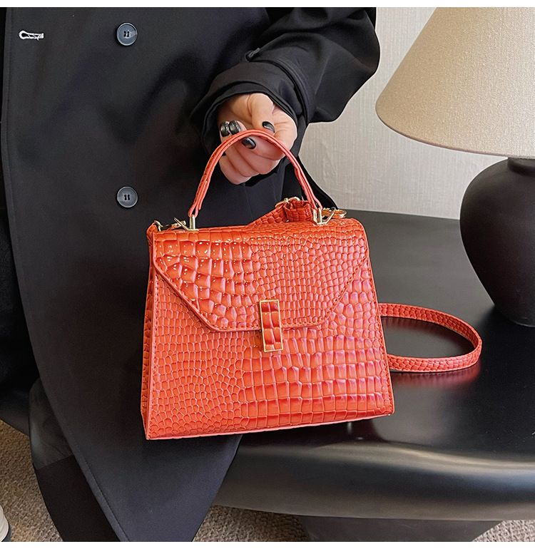 Sac à main en cuir laqué de grande capacité pour femmes, motif de pierre, épaule unique diagonale, vent croisé, nouvelle collection automne/hiver 2023_voghion.com