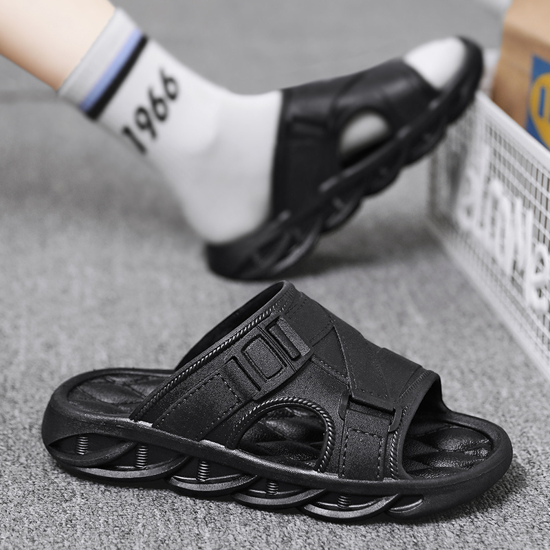 Men Slippers External Wear With Thick Sole Super Soft Non-Slip Sandals Open Toe Pillow Beach Slippers for Summer
_voghion.com