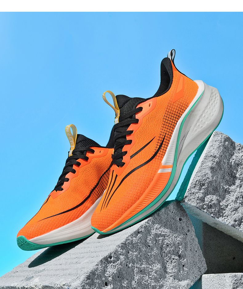 Nuove scarpe da corsa per coppie con piastra in carbonio esplosiva e suono di attrito, scarpe da ginnastica ammortizzanti per maratona da donna per studenti maschi_voghion.com