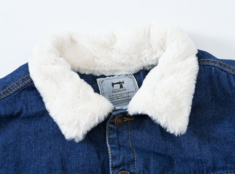 Giacca da donna in denim foderata in pile, calda e calda, con collo in pelliccia sintetica di coniglio, casual, blu, oversize, con spalle scese_voghion.com