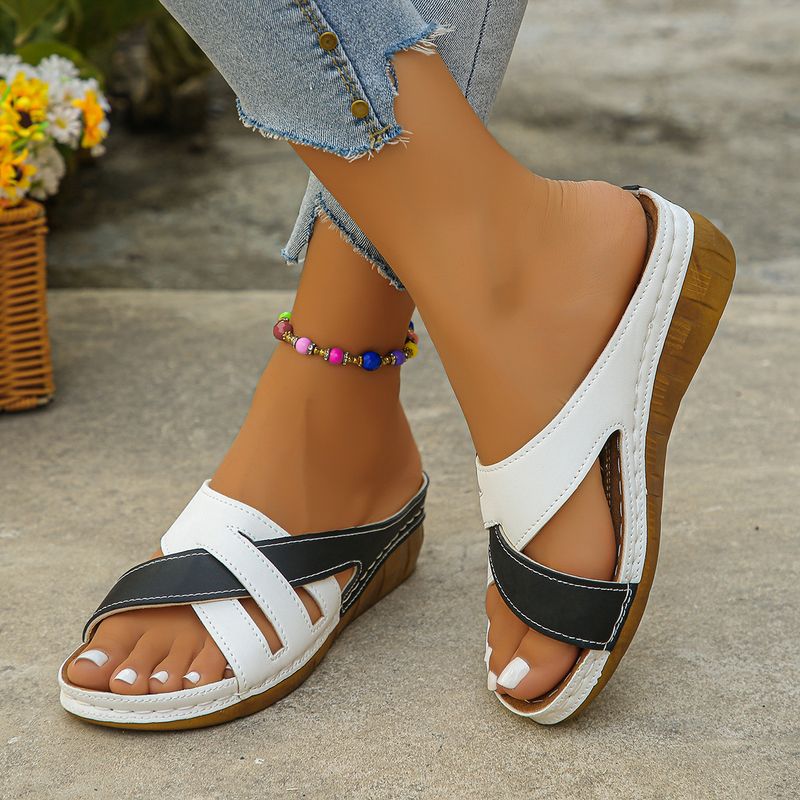 Nuovi sandali da spiaggia da donna leggeri con zeppa, punta aperta e suola spessa color-block_voghion.com