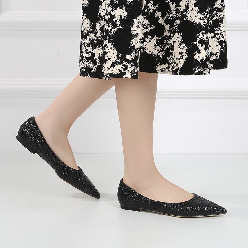 2024 new autumn pointed flat single shoes for women, champagne gold silver bridesmaid shoes, fairy style, can be worn on_voghion.com