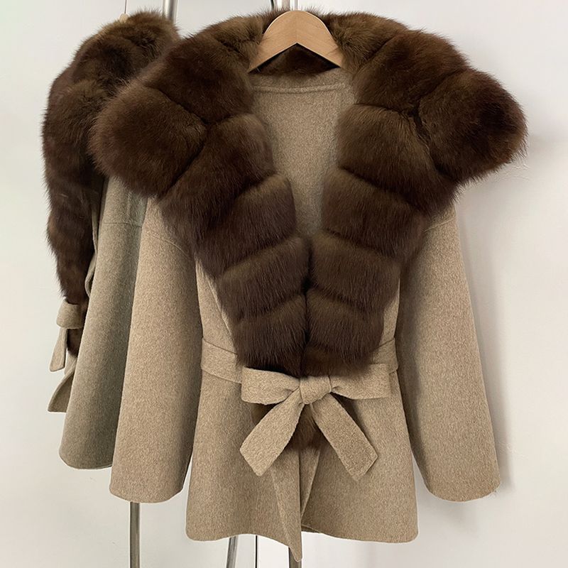 Cappotto di lusso in lana double-face con collo in pelliccia di volpe – Elegante cappotto in tweed ispirato alla moda francese_voghion.com