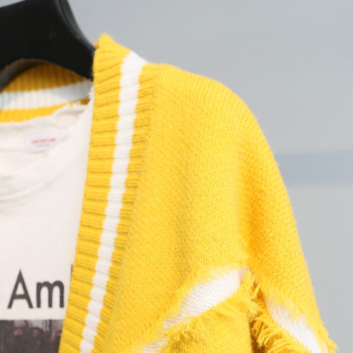 Cardigan oversize in maglia con lettere – Cappotto in maglia spessa con scollo a V (giallo/crema/blu/rosa antico) | Streetwear coreano lungo e aperto sul davanti_voghion.com