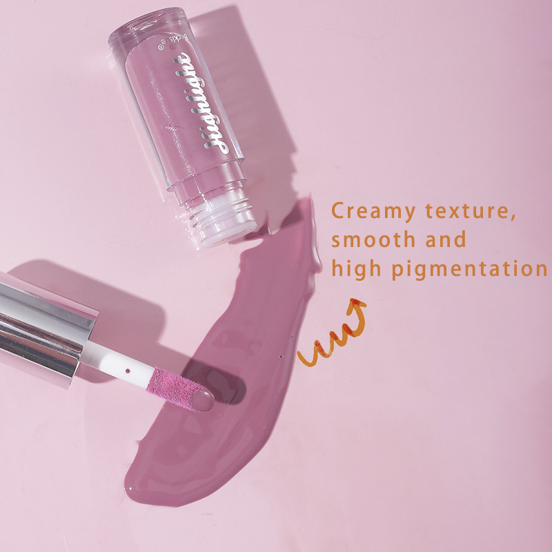 Nude-Creme-Textur, satte Farbe, Highlight-Spiegel, Highlight-Lipglasur, Lipgloss mit Wasserlicht._voghion.com
