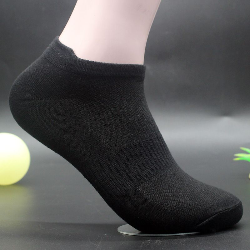 Neue Mesh-Bootssocken für Herren und Damen, dünne Sommersocken mit Hebeohren, Herrensocken in Schwarz und Weiß, schweißabsorbierende Baumwollsocken, flacher Mund, Sport_voghion.com