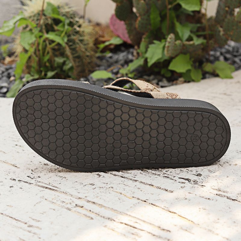 Jaunas augstas jutības platformas sieviešu sandales ar leoparda rakstu un krusteniskām purngalām_voghion.com