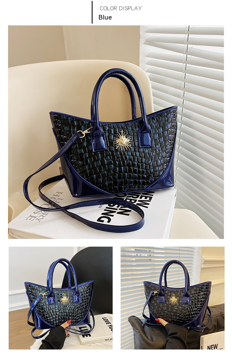 Handheld Women's Bag Fashionable and Versatile Bright Face Bag 2024 New Korean Single Shoulder Bag Retro Crossbody Bag Trend_voghion.com