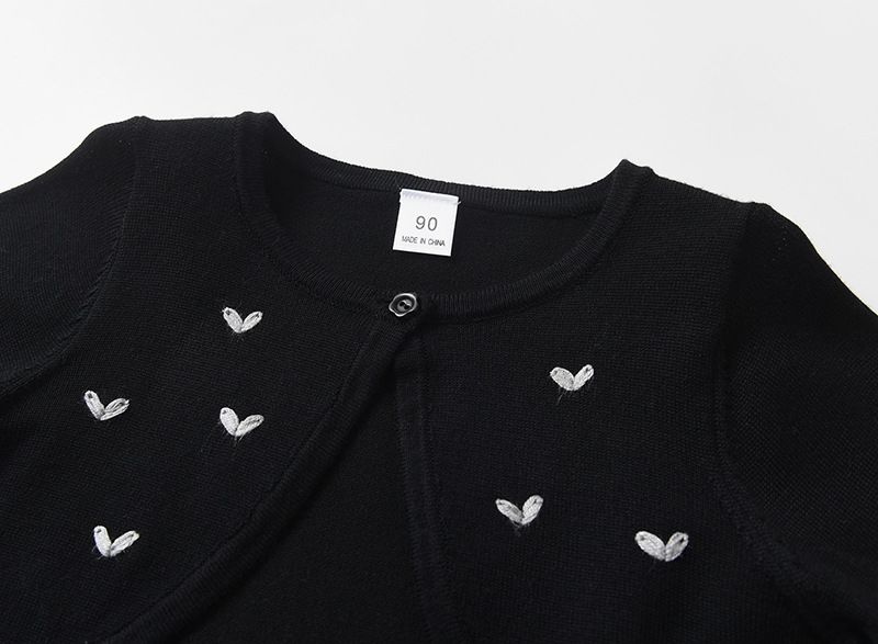 Mutter-Tochter-Kleidung Frühling und Herbst Handbestickte Liebesmädchen-Strickjacke Pullover Schal Kinder Sommer Dünnes Klimaanlagenhemd_voghion.com