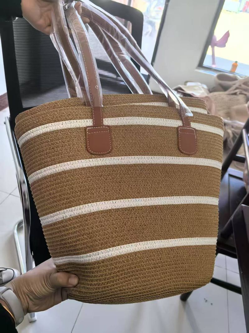 für Damen Sommerhandtasche Strandtasche Große Kapazität Gewebte Schultertasche Rattan Stroh Eimer Tasche Trendy_voghion.com