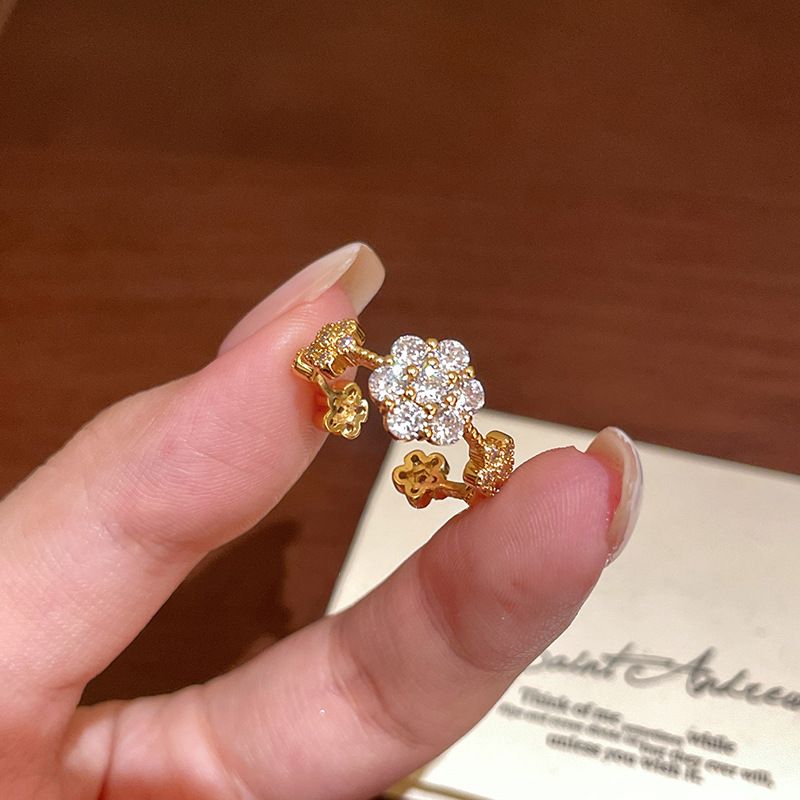 Retro Zircon Flower Opening Ring For Women Niche Simple Light Luxury Index Finger Ring Fashionable Temperament High-end Feel Hand Jewelry For Women_voghion.com