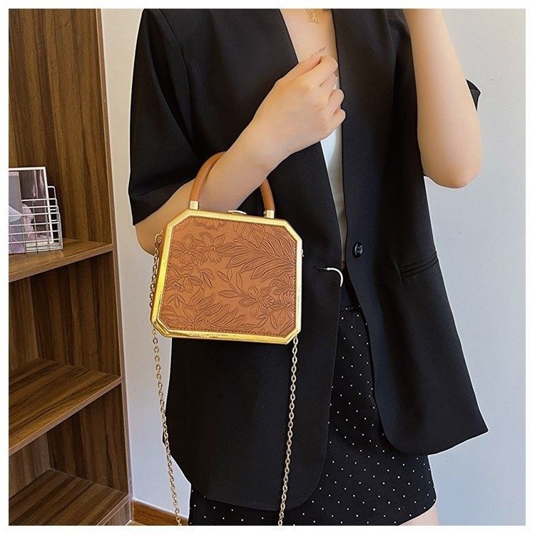 Women's High-End New Fashion Handbag Crossbody Shoulder Evening Versatile Box Bag_voghion.com