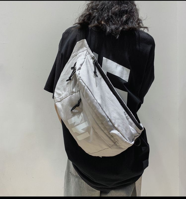 Brusttasche Männliche Modemarke Ins Umhängetasche Weibliche Tasche Große Kapazität Gürteltasche Lässige Große Umhängetasche_voghion.com
