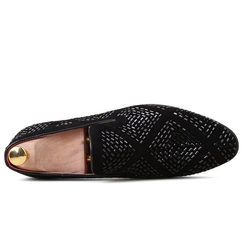 2024 Neue Herrenschuhe im britischen Stil im Frühling und Herbst, lässige koreanische Version, trendige Friseurschuhe mit spitzen kleinen Lederschuhen für_voghion.com