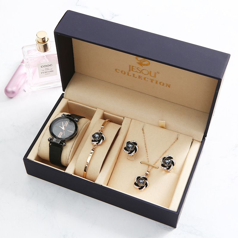 Chinese Valentine's Day Gift Korean Style Ins Wind Watch Bracelet For Girls Simple Fashion Wristwatch Five-Piece Set_voghion.com