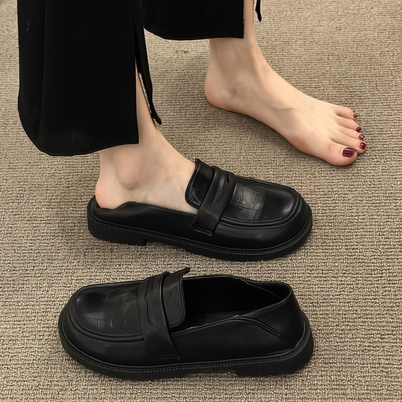 Kleine Leder-Slipper im britischen Stil für Damen im neuen Herbst 2024 mit flachem Boden, vielseitige schwarze Arbeitsschuhe, ein Fuß_voghion.com