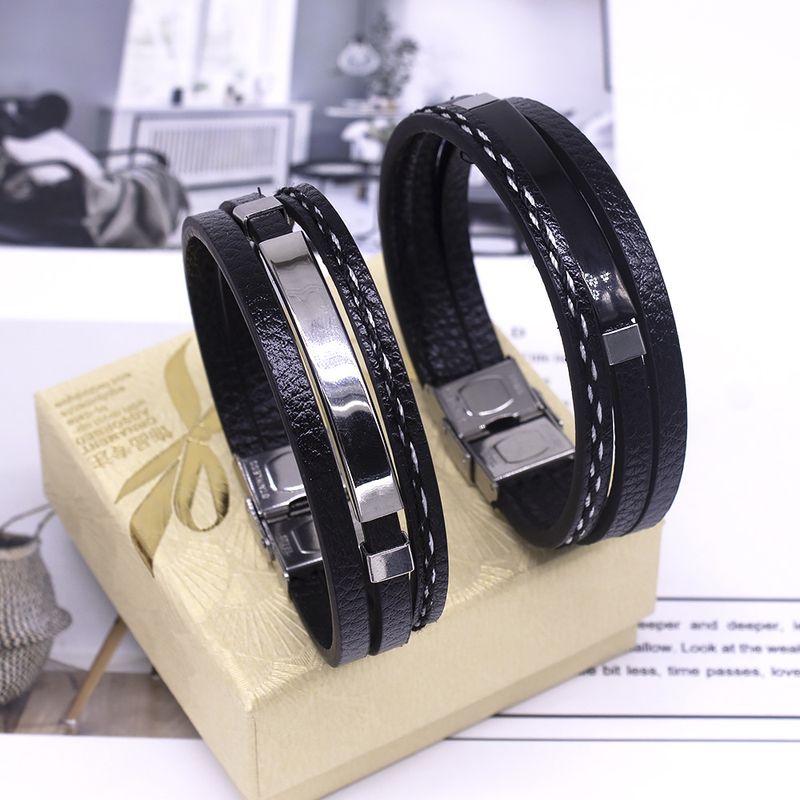 Set di gioielli da uomo con bracciale in silicone e acciaio_voghion.com