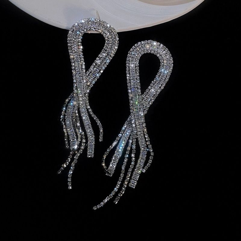 Silver Needle Artificial Pearl Full Diamond Triangular Geometric Tassel Light Luxury Fashionable Earrings, Niche_voghion.com