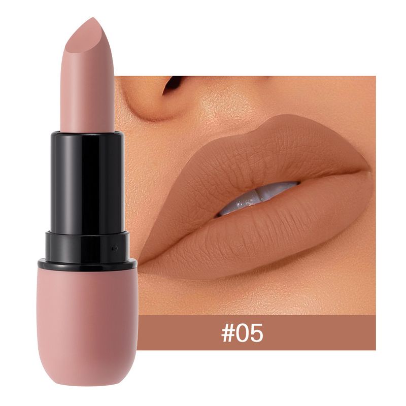 Rossetto per trucco, finitura opaca, colore morbido e a lunga tenuta_voghion.com