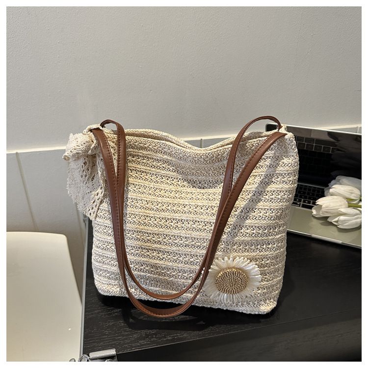 Große Kapazität Mode Sanftes Temperament Stroh gewebt Schal Schulter 2023 Sommer Neue Unterarm Einkaufstasche_voghion.com