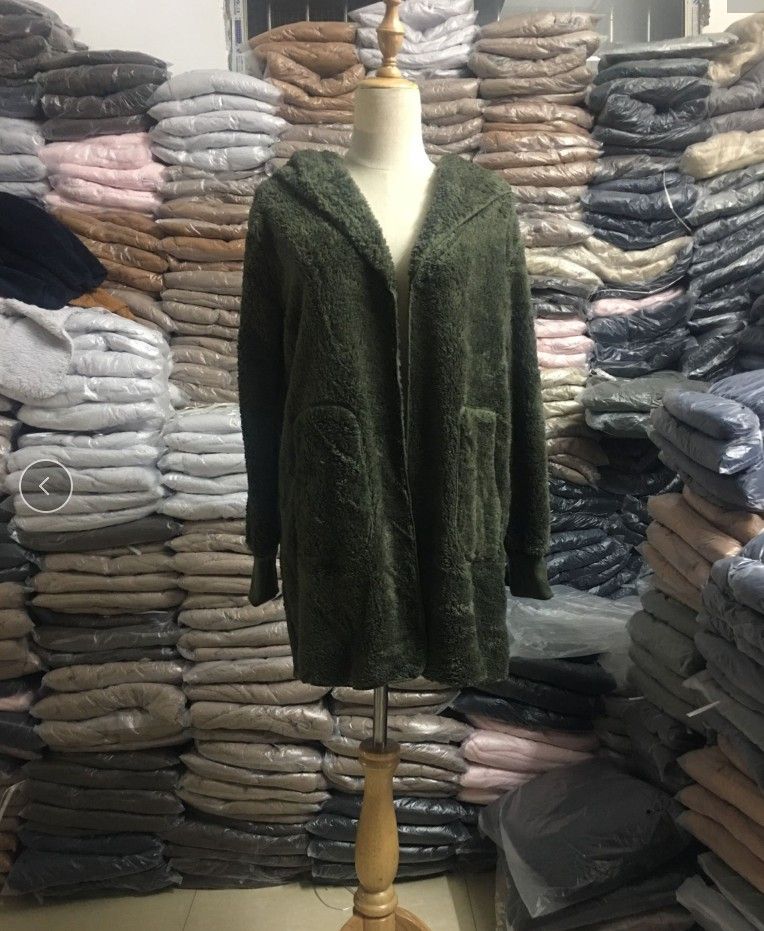 Abbigliamento da donna autunno e inverno top caldi pelosi cappotto anti-pelliccia reversibile di media lunghezza_voghion.com