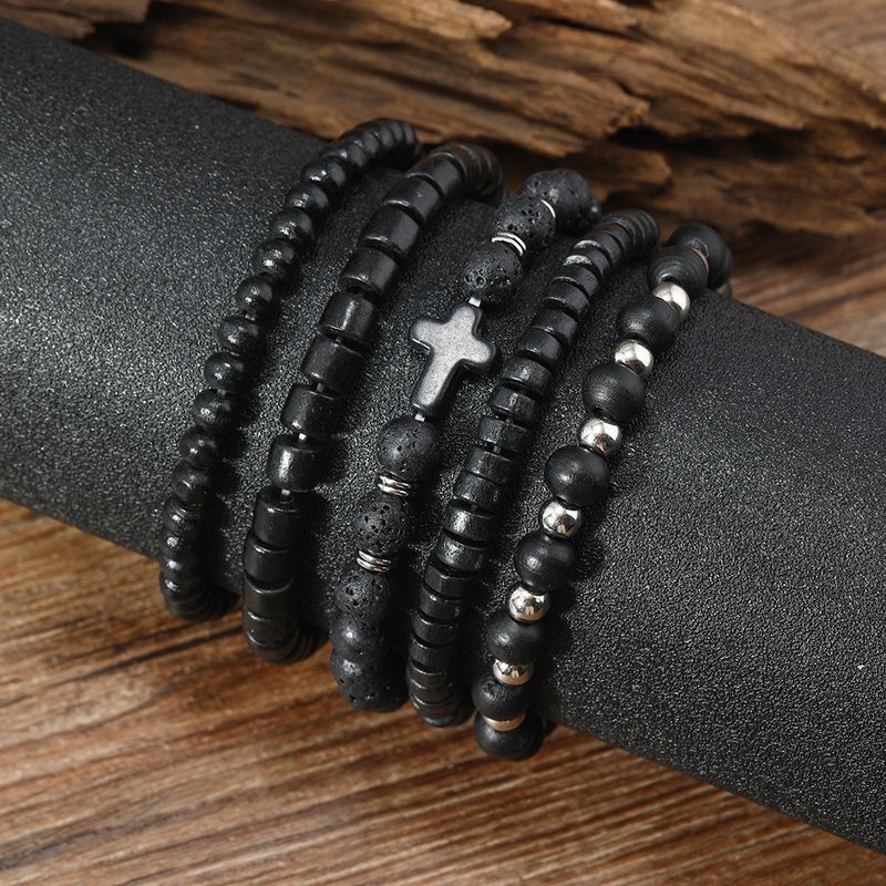 Bracciale con perline di legno con croce in lega di stile scuro alla moda Bracciale con perline di pietra vulcanica da uomo e-commerce_voghion.com