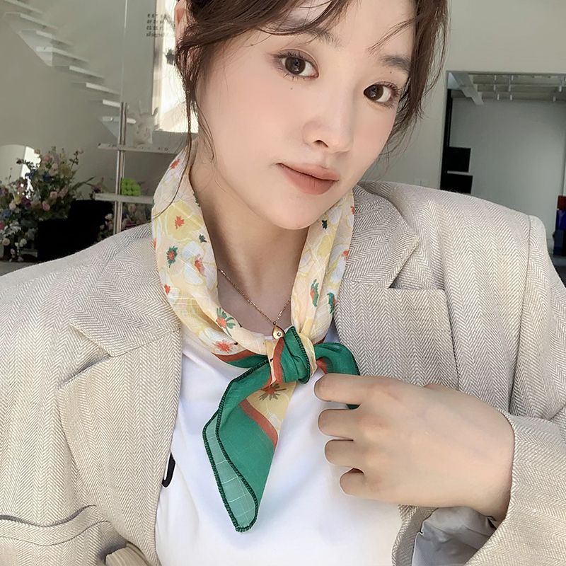 Sciarpa quadrata piccola floreale in cotone e lino per donna, versione coreana, sciarpa in seta nuova primavera autunno, decorazione artistica_voghion.com