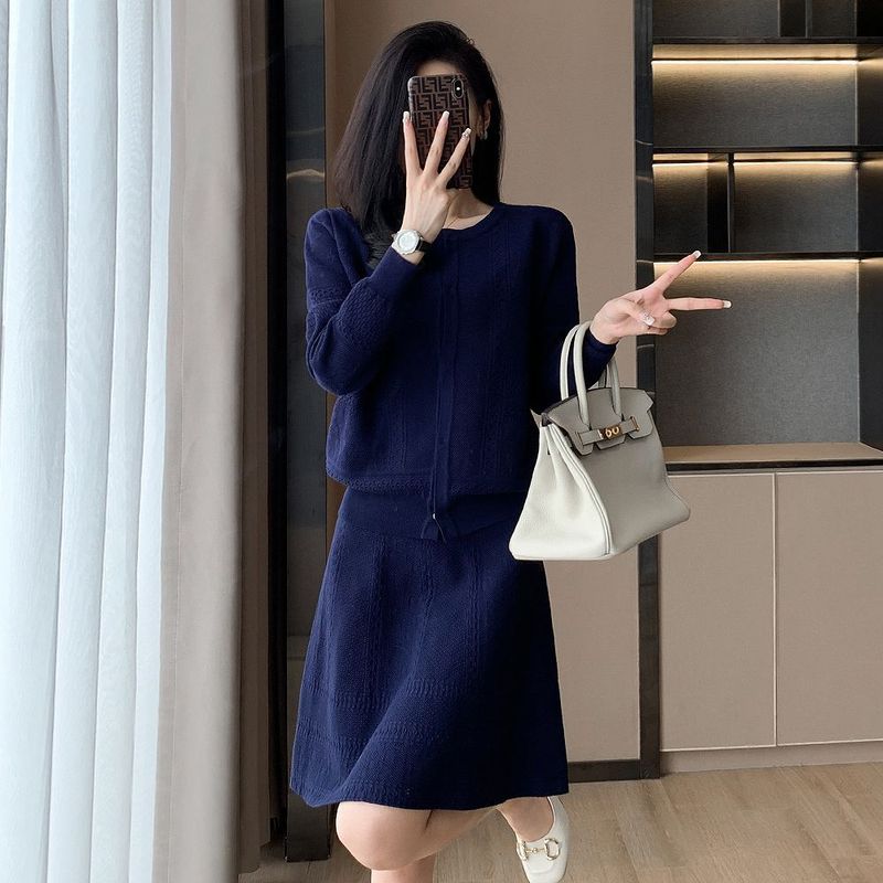 Autumn Winter New Internet Celebrity Two-Piece Socialite Little Style Knitted Dress Sweater Skirt Set_voghion.com
